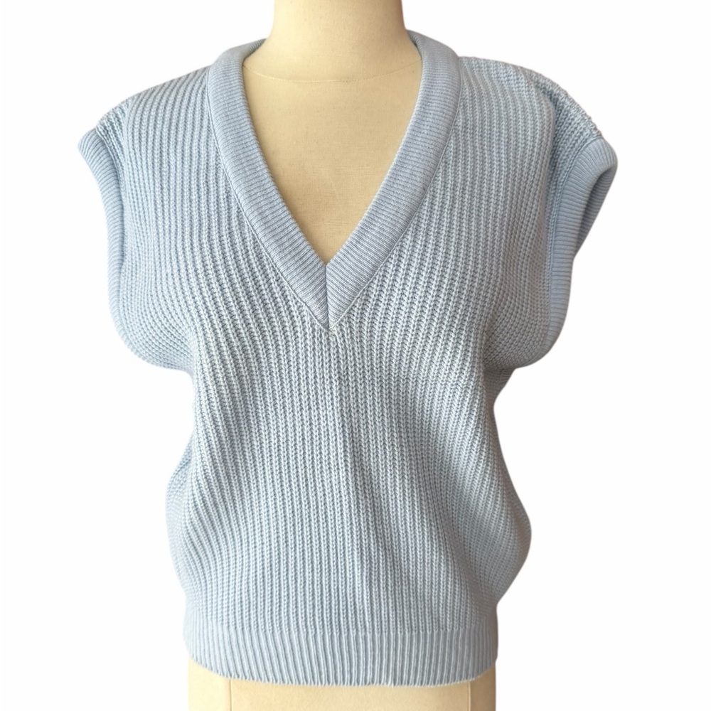1980s/90s Classic Editions, Made in USA, 100% Acrylic Blue/Gray V-Neck Sweater V